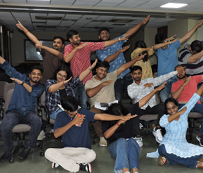 Mangement student at KIM Pune campus enjoying their time at campus